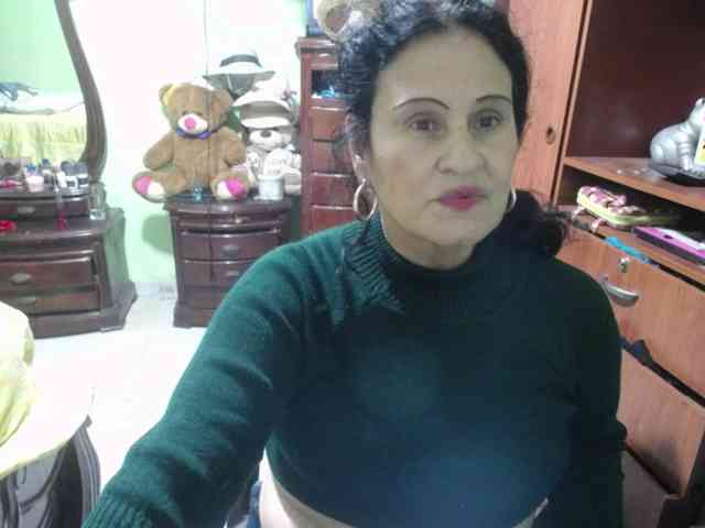 jazmin-mature webcam