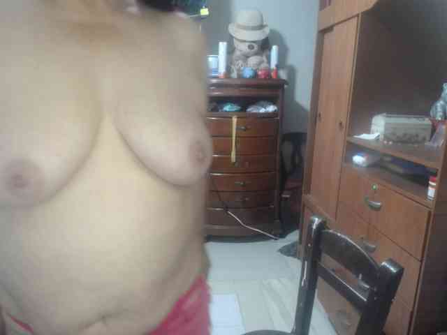 jazmin-mature webcam