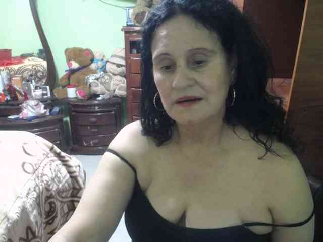jazmin-mature webcam