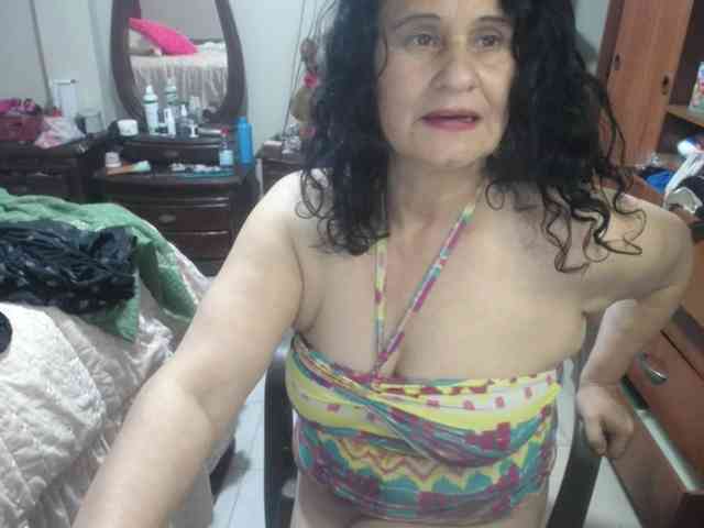 jazmin-mature webcam