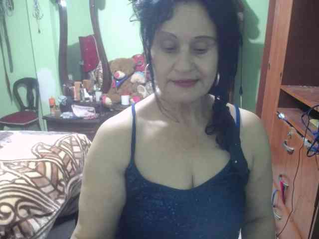 jazmin-mature webcam