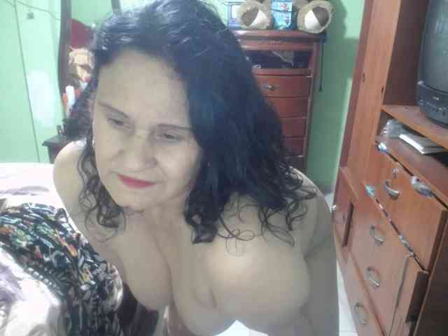 jazmin-mature webcam