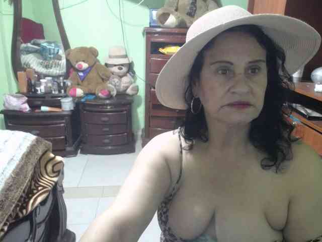 jazmin-mature webcam