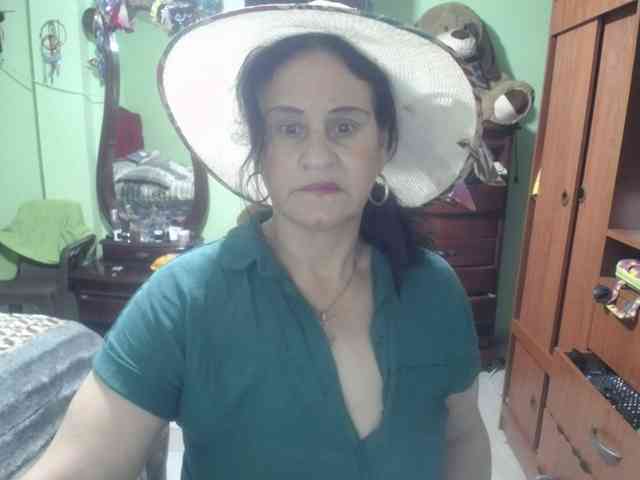 jazmin-mature webcam