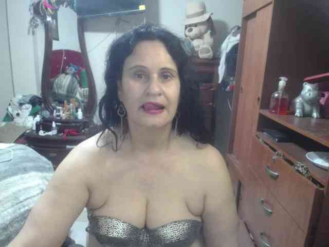 jazmin-mature jazmin-mature