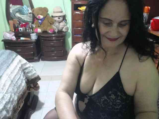 jazmin-mature webcam
