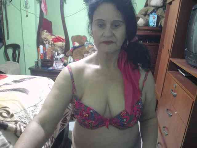 jazmin-mature webcam