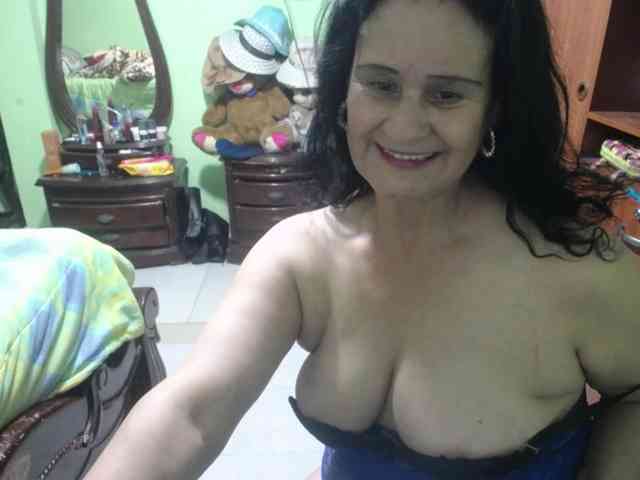 jazmin-mature webcam