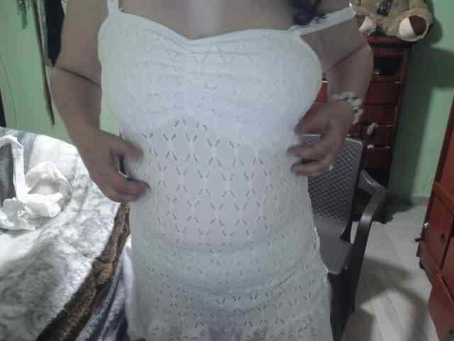 jazmin-mature webcam