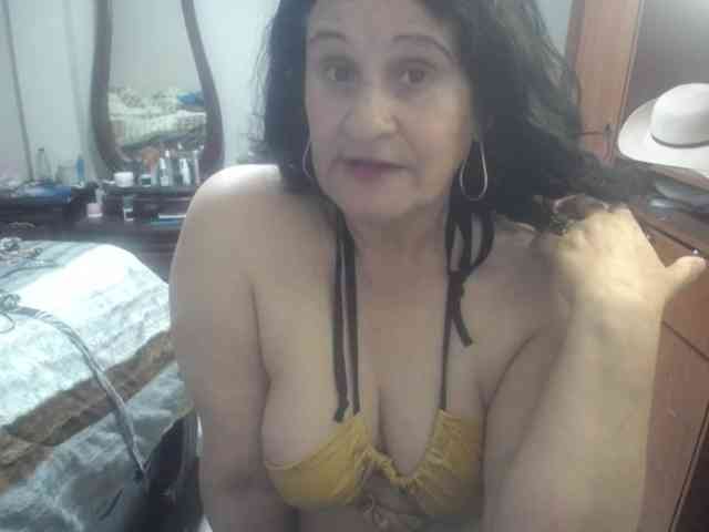 jazmin-mature webcam