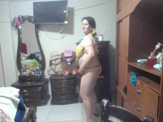 jazmin-mature jazmin-mature