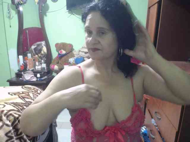 jazmin-mature webcam