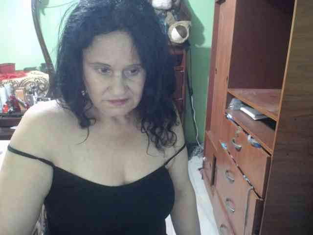 jazmin-mature webcam