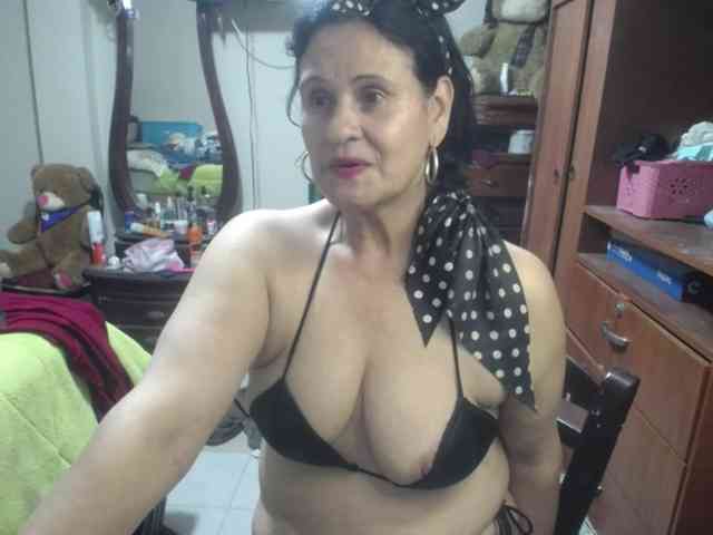 jazmin-mature webcam