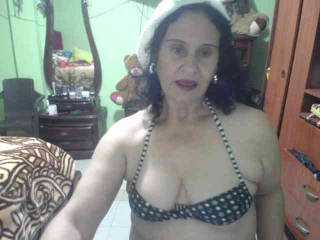 jazmin-mature webcam