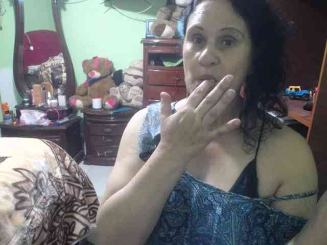 jazmin-mature webcam