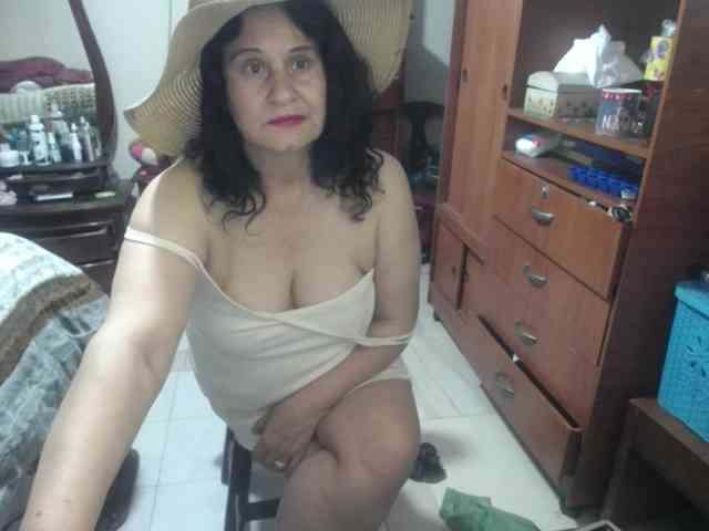 jazmin-mature jazmin-mature