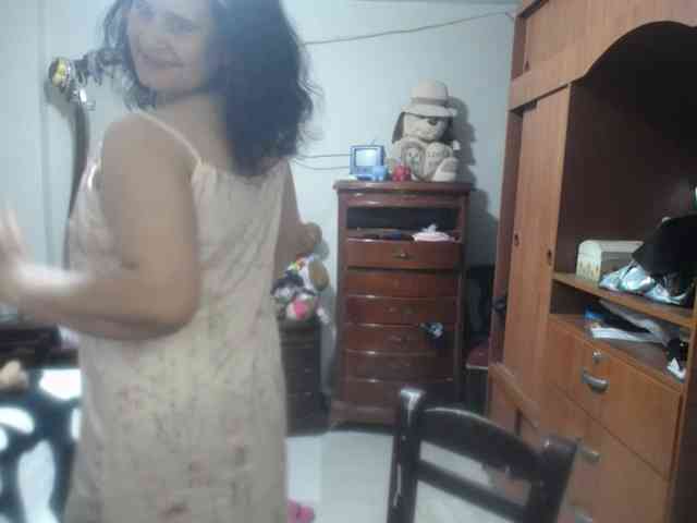 jazmin-mature webcam