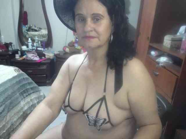 jazmin-mature webcam