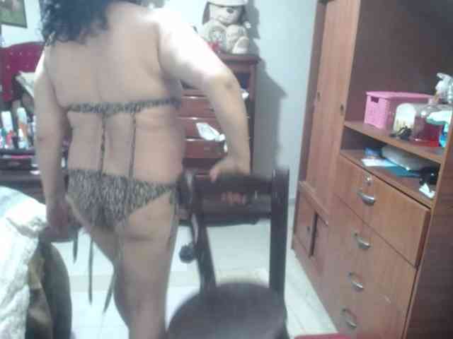 jazmin-mature webcam