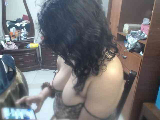 jazmin-mature webcam