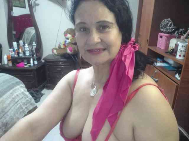 jazmin-mature webcam