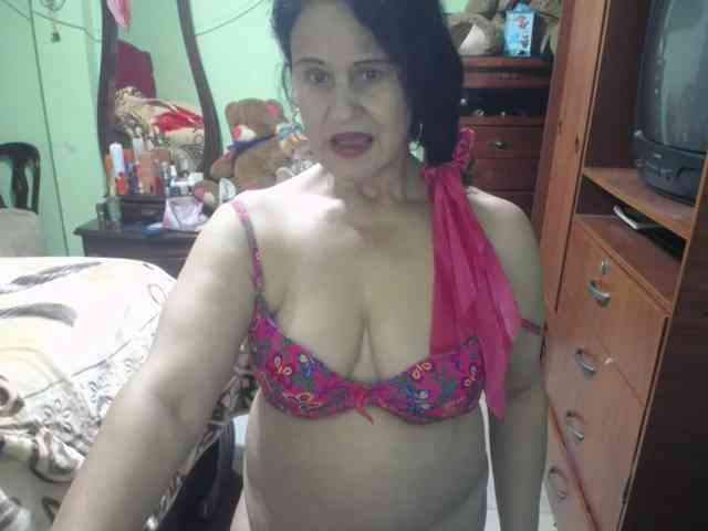 jazmin-mature webcam