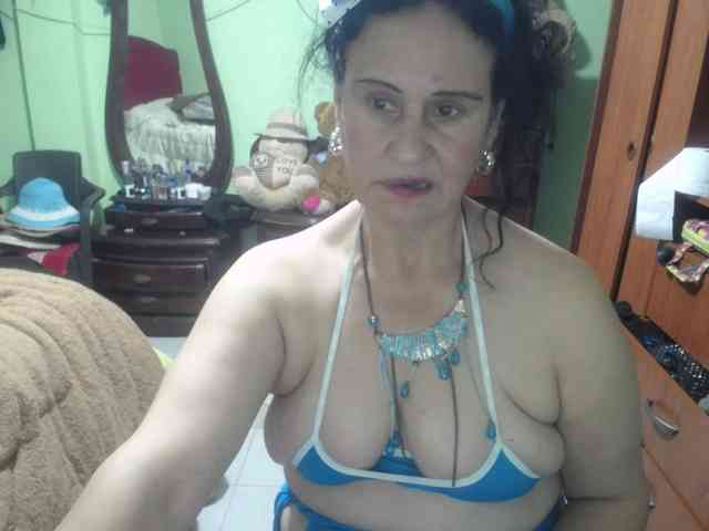 jazmin-mature webcam