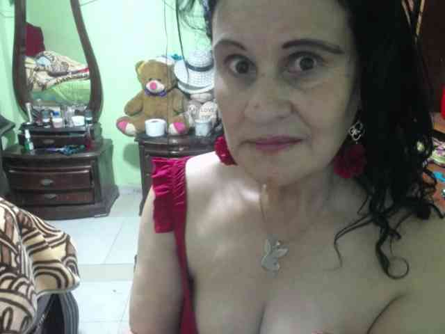jazmin-mature webcam