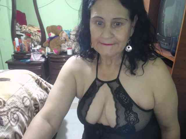 jazmin-mature webcam