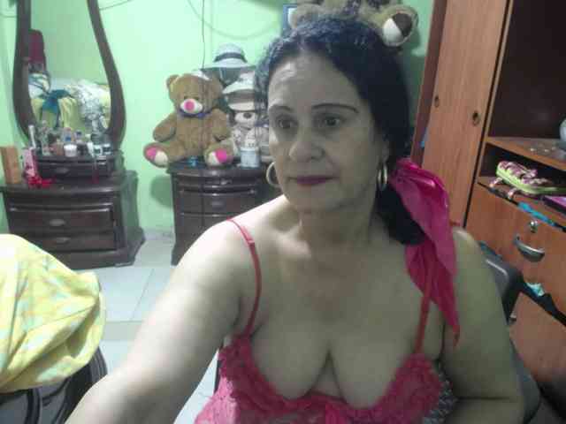 jazmin-mature webcam