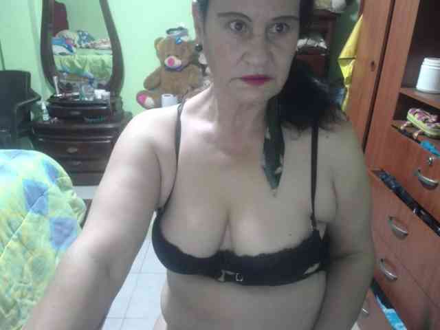 jazmin-mature webcam