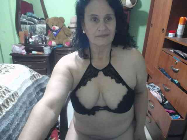 jazmin-mature webcam