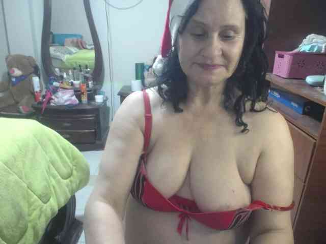 jazmin-mature webcam