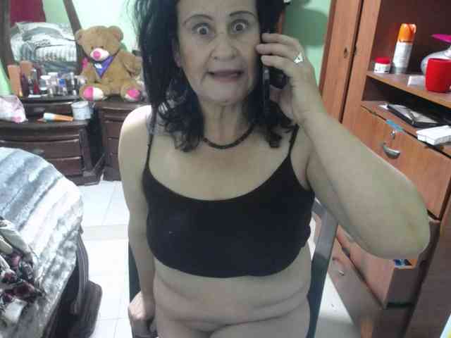 jazmin-mature webcam