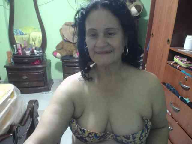 jazmin-mature webcam
