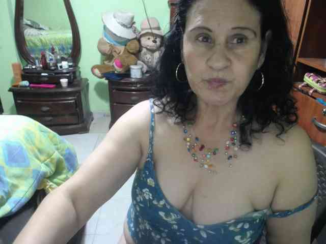 jazmin-mature webcam