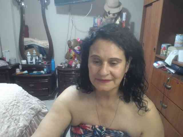 jazmin-mature Live Webcam on BongaCams