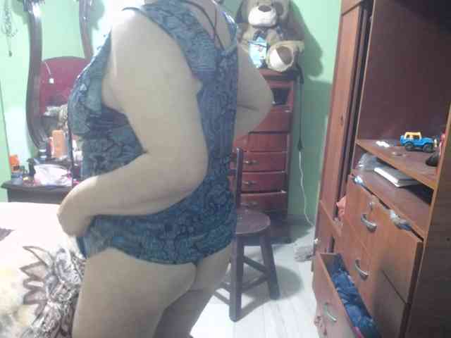 jazmin-mature webcam