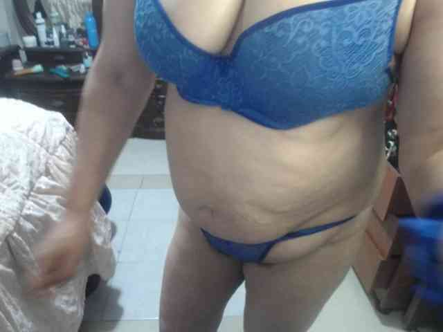 jazmin-mature webcam