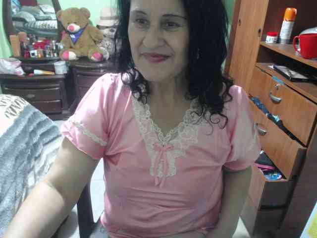 jazmin-mature webcam