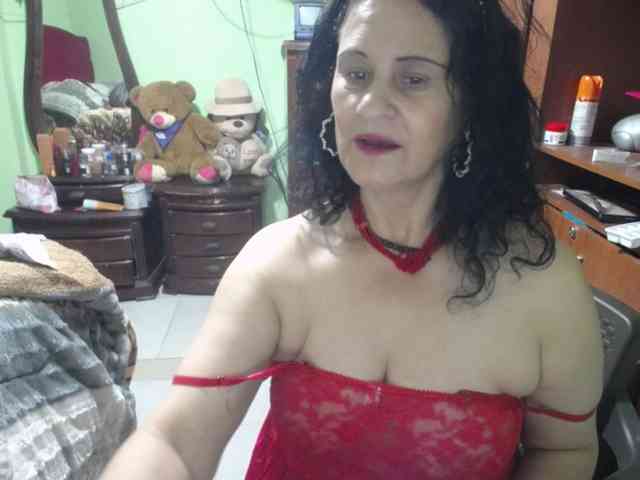 jazmin-mature webcam