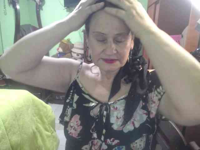 jazmin-mature jazmin-mature