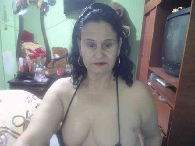 jazmin-mature webcam