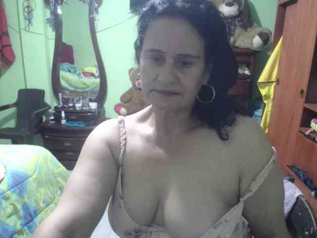 jazmin-mature webcam