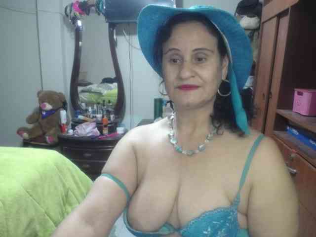 jazmin-mature webcam