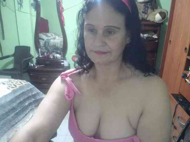 jazmin-mature webcam