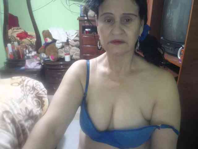jazmin-mature webcam
