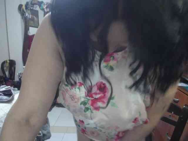 jazmin-mature webcam