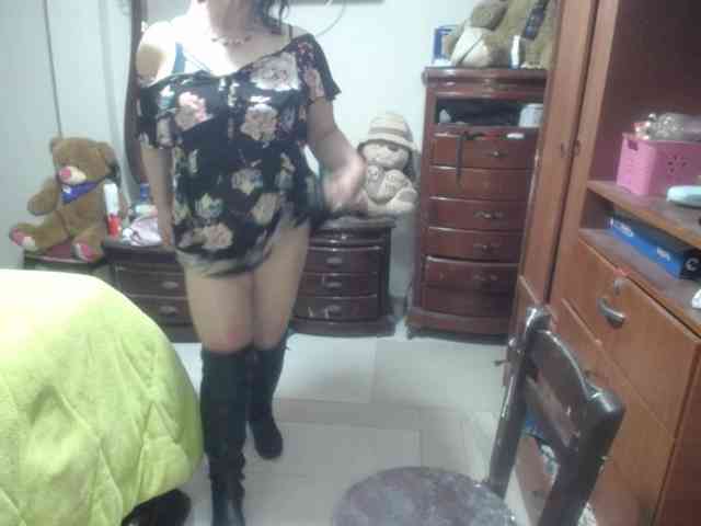 jazmin-mature webcam